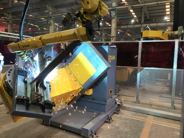 推鏟機器人焊接系統